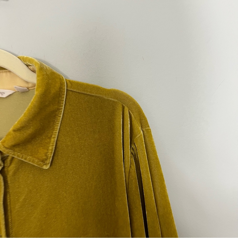 Soft Surroundings Velour Velvet Stretch Button Up Shirt Collar Gold Mustard 744 - Picture 4 of 9